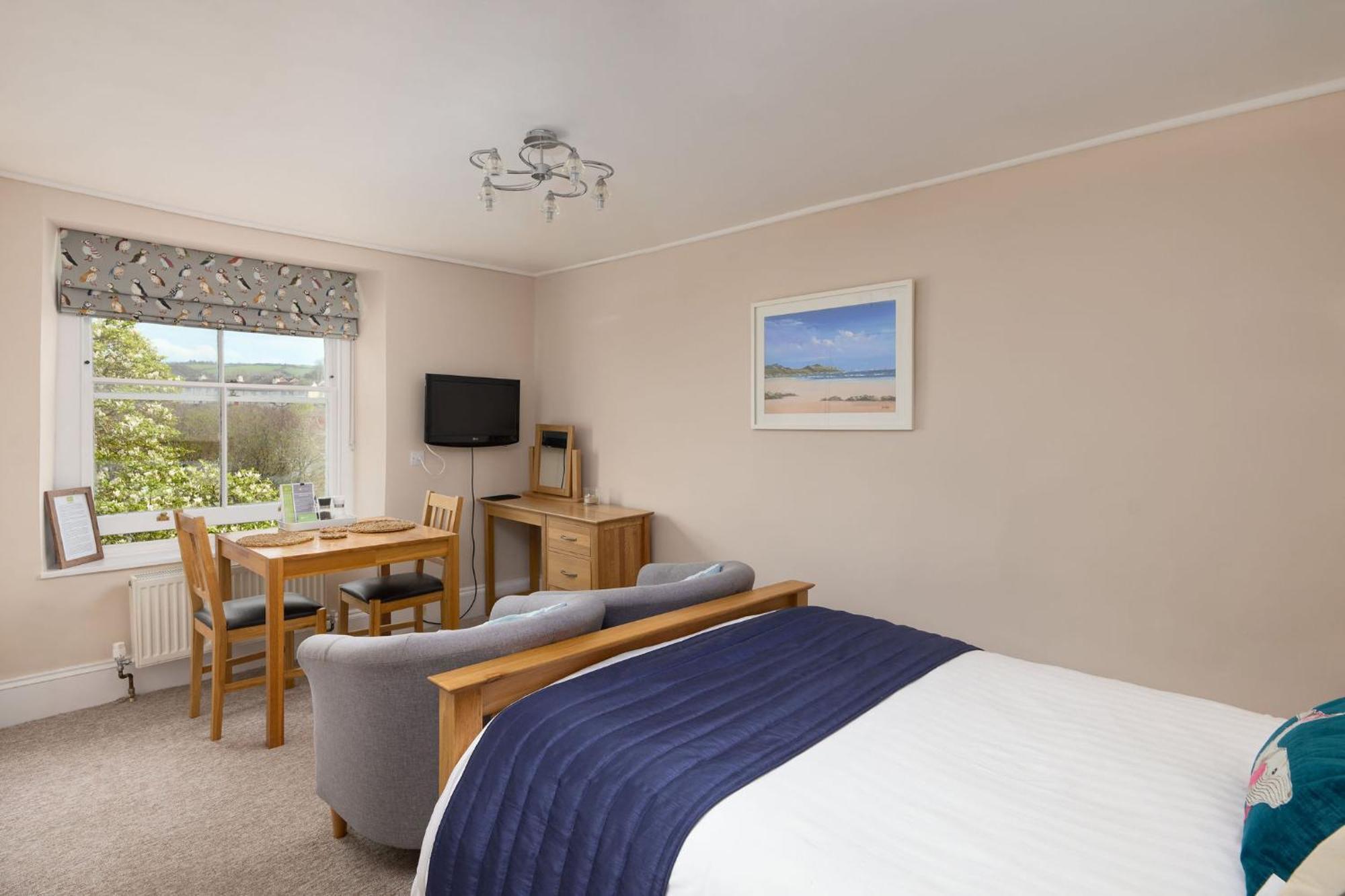 Epchris House Hotel Ilfracombe Exterior photo